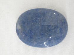 Galet plat Quartz Bleu Dumortiérite Poli 7 Chakras