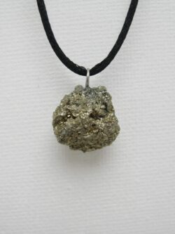 Pendentif Minéral Pyrite Brute