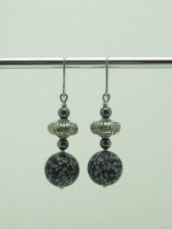 Boucles d’oreilles minérales obsidienne neige et hématite