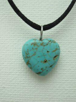 Pendentif Minéral Cœur Turquoise