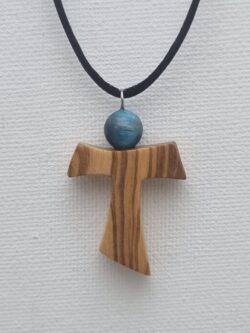 Pendentif croix en Tau Minéral Apatite